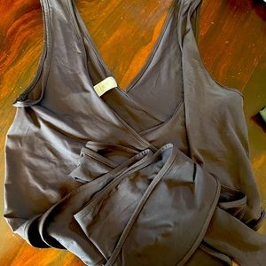 Lululemon tie top